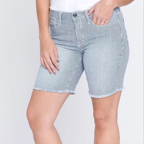 7 For All Mankind Pants - 7 Seven Denim Sunset Bermuda Shorts
